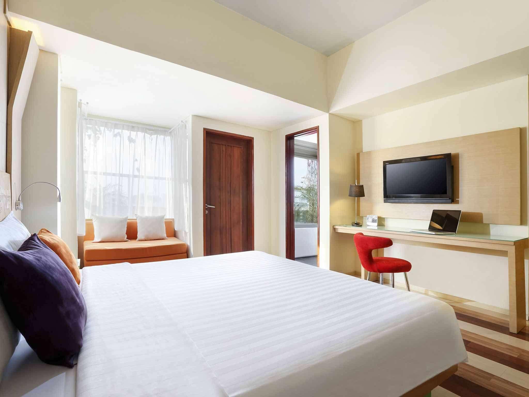 Hotel Ibis Styles Yogyakarta Esterno foto