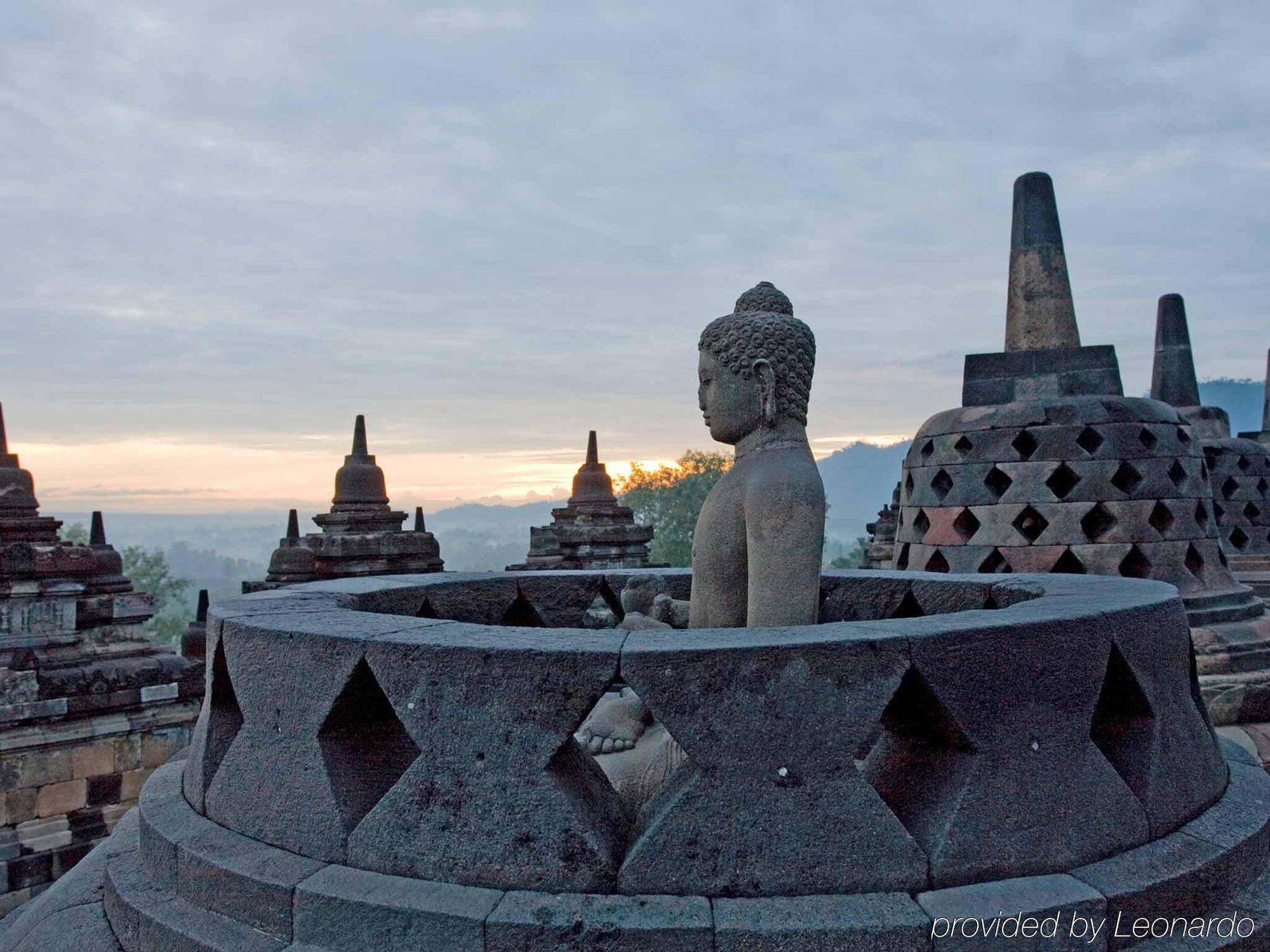 Hotel Ibis Styles Yogyakarta Esterno foto