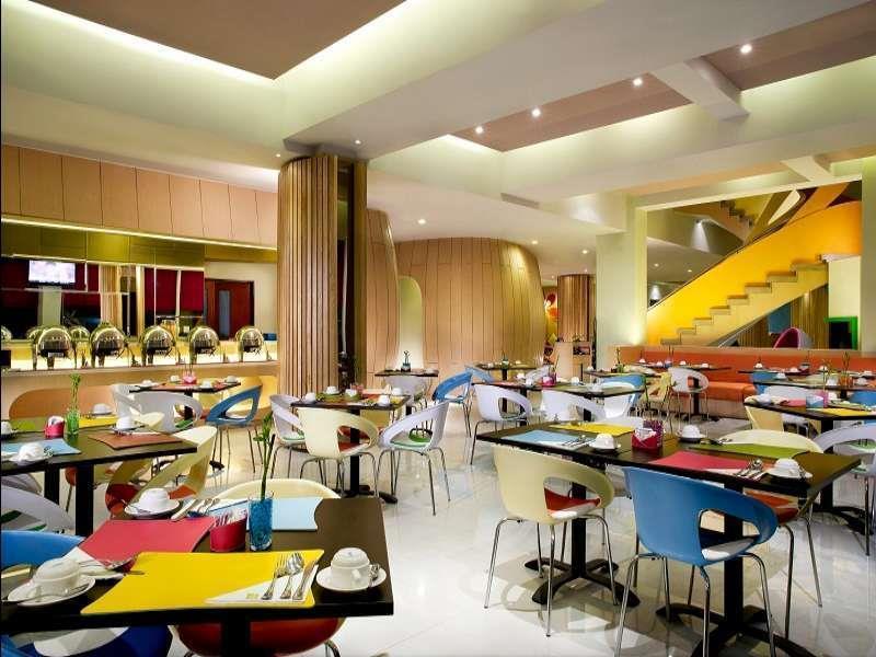 Hotel Ibis Styles Yogyakarta Esterno foto