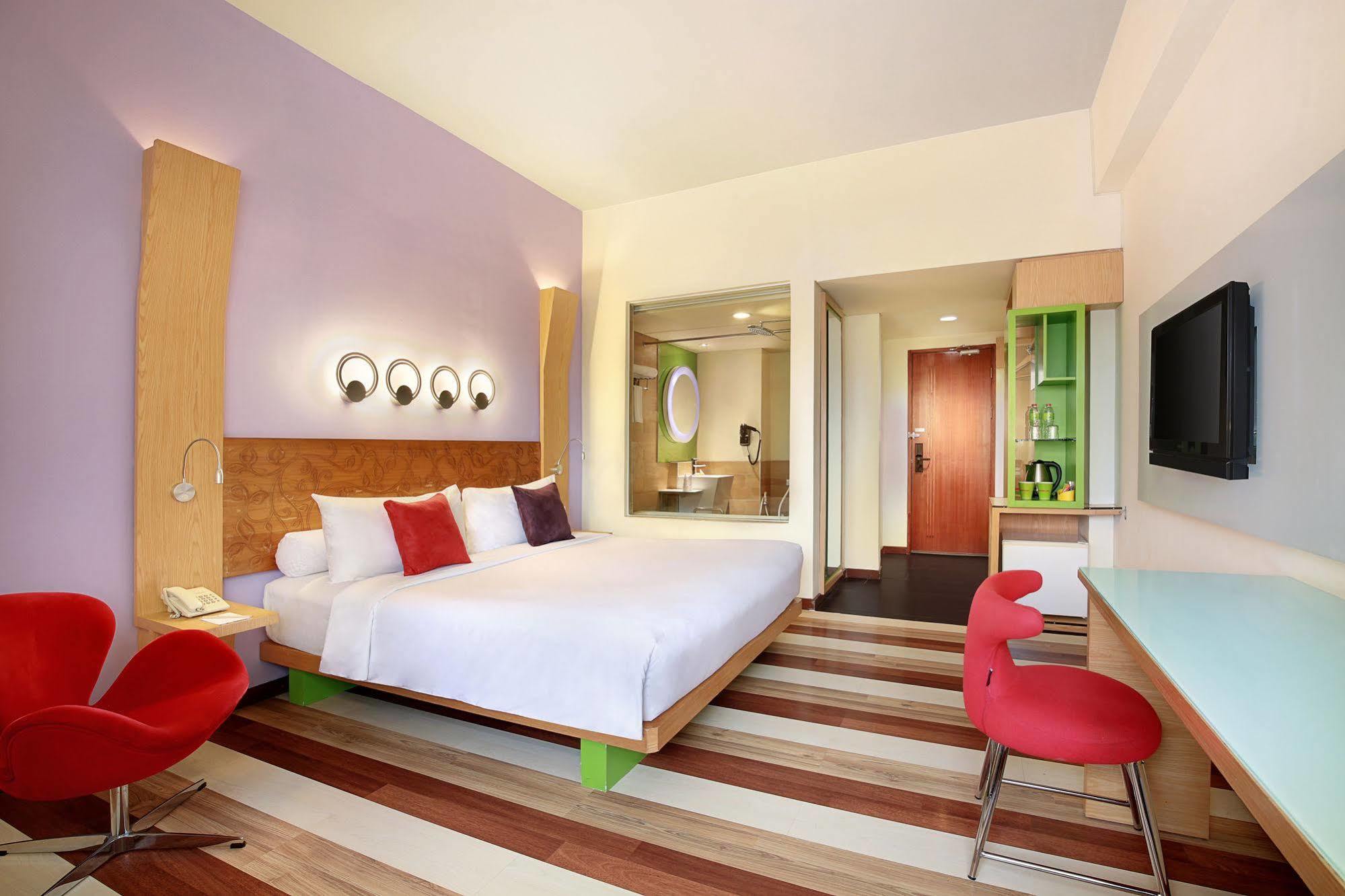 Hotel Ibis Styles Yogyakarta Esterno foto