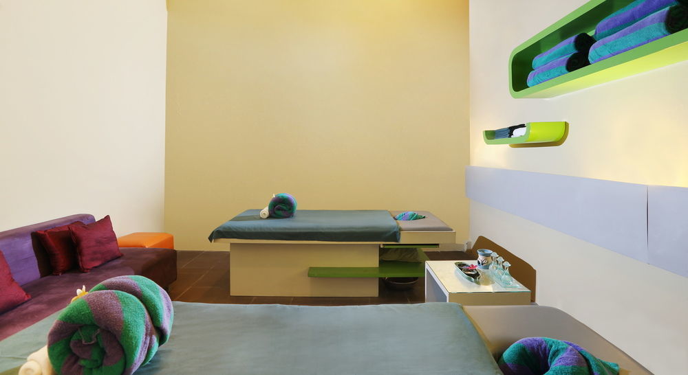 Hotel Ibis Styles Yogyakarta Esterno foto
