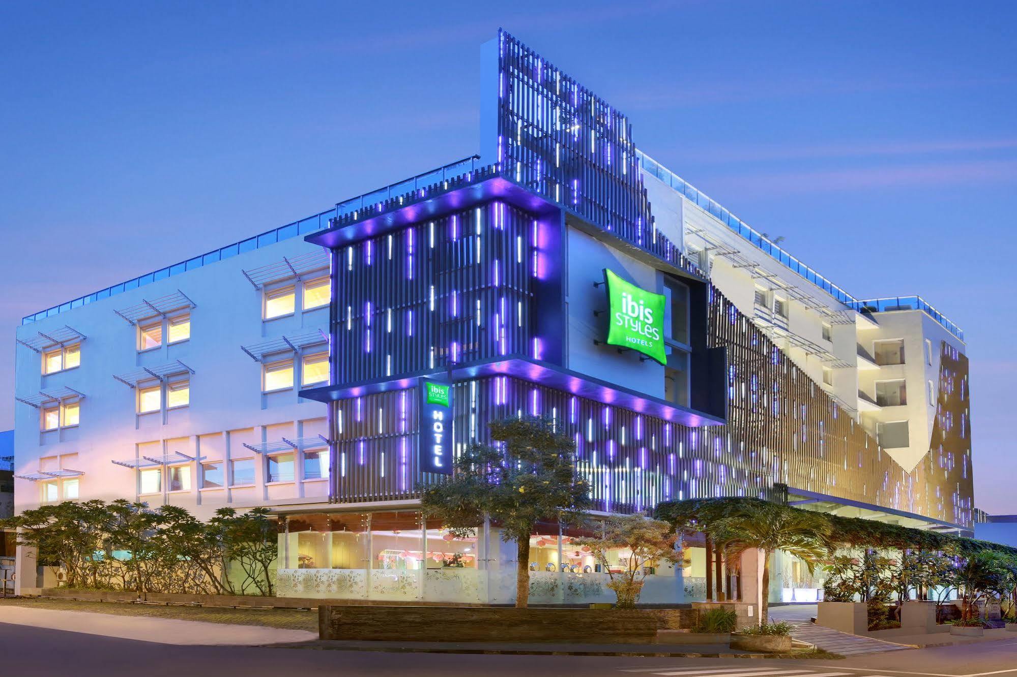 Hotel Ibis Styles Yogyakarta Esterno foto